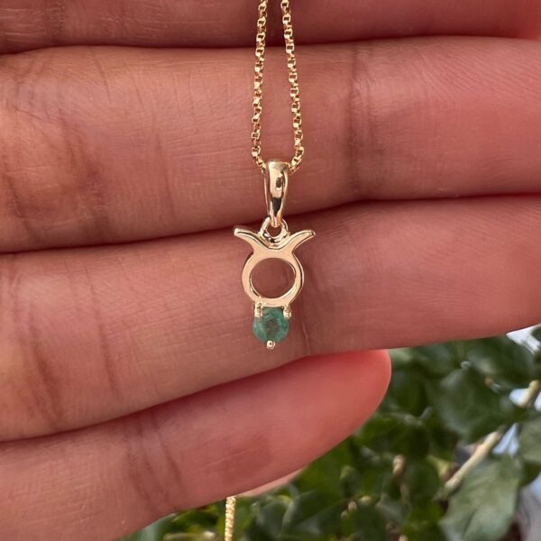 10k solid gold taurus emerald pendant necklace – au 417 bull zodiac sign, may birthstone emerald, dainty gold zodiac jewelry gift